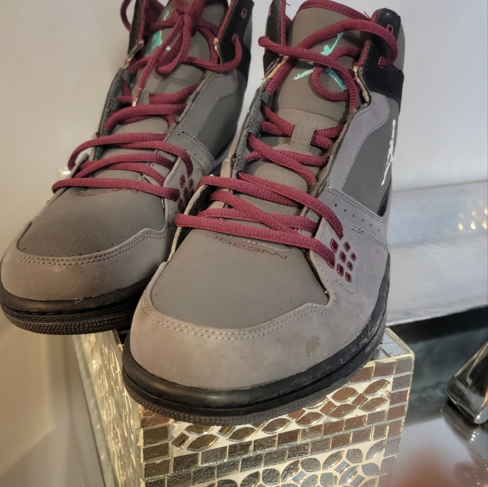 JORDAN FLIGHT